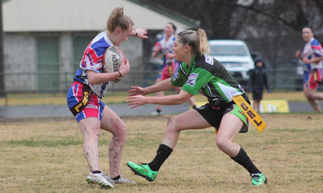 Cara Phillis steps her marker in the Bullettes' previous home game against Albury. Picture: Harrison Vesey