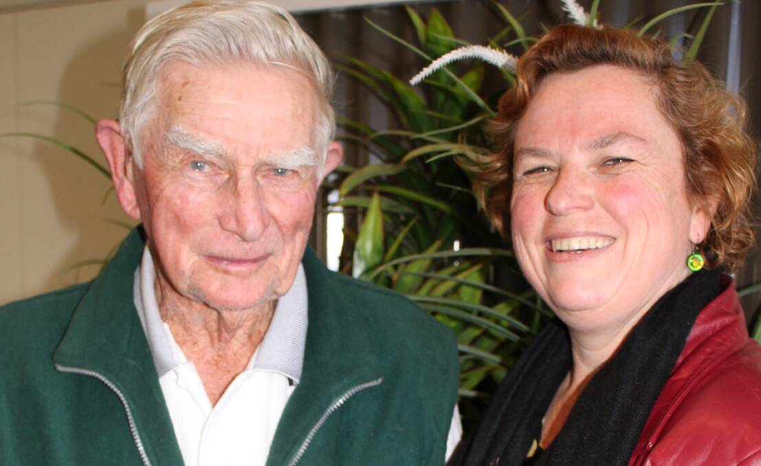 MEMORY: Arthur Ward and his daughter Laurelle at the Audrey Ward Memorial Bowls Day. Picture: Contributed