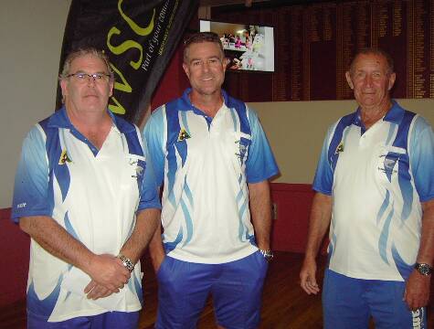 EASTER WINNERS: Mick Barber’s composite team from Cootamundra Country Club, Windang and Kiama were the only six game winners and collected first place prize money at the weekend. Picture: Contributed
