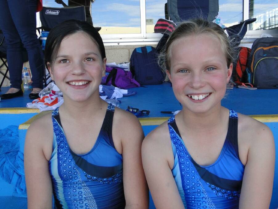 TERRIFIC TWOSOME: Bella Leggett and Lizzie Bragg at the long course meet at Wagga last weekend. Picture: Contributed