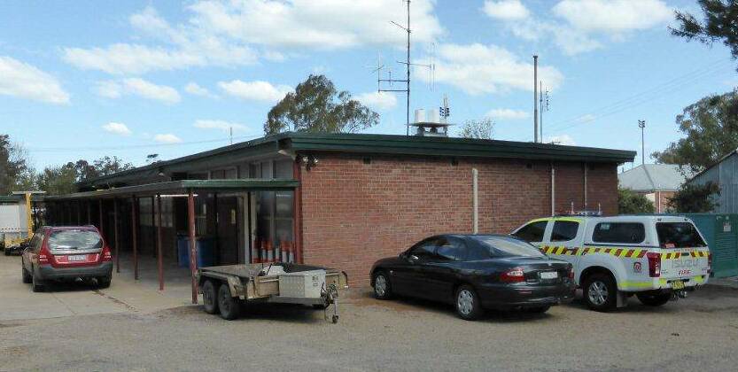 OUTDATED: The current RFS Fire Control Centre in Harden is considered well past it's use by date with South West Slopes member councils now debating whether a new headquarters should remain in Harden or be moved to Young.