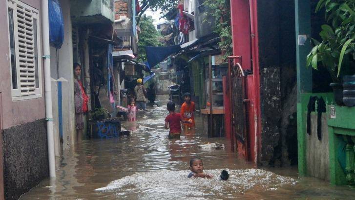 Parts of flood-prone Jakarta are below sea level.  Photo: Jefri Tarigan 