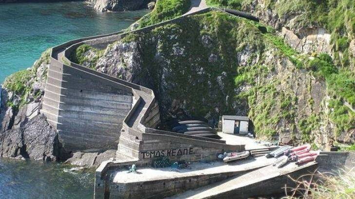 An Irish driver failed in his ambitious attempt to drive down this windy walkway.  Photo: Facebook 