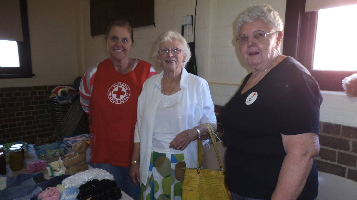 Another Wallendbeen Red Cross member who will play a part in next month’s celebration is Nancy Sims pictured (below) here with her daughter Megan Sawyer and Gwen Martin.
