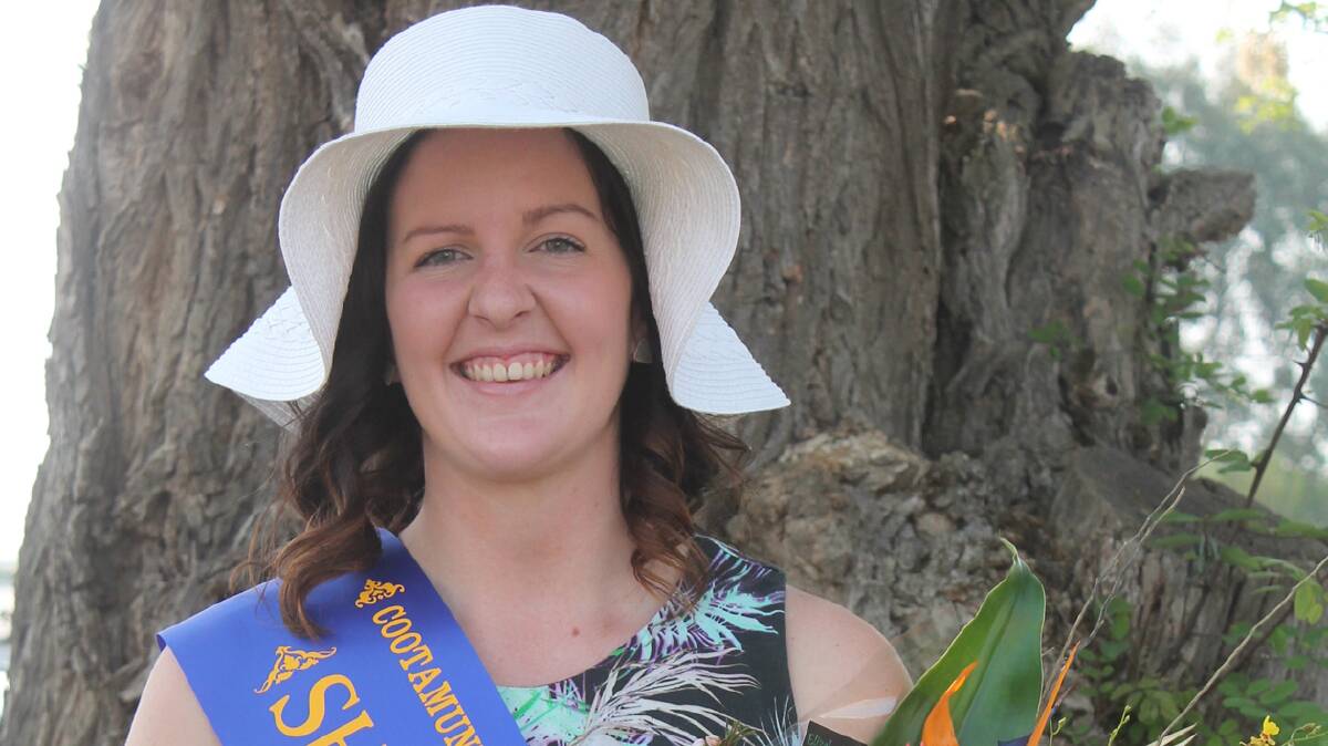 GOOD LUCK ELLIE:
Cootamundra Showgirl Ellie Morton will head to zone judging tomorrow in Griffith.
Following a luncheon with the other Showgirl winners from around the region and the judges, the girls will participate in a 20-minute one on one interview where they will be quizzed on issues relating to agriculture.
A formal dinner will be held that night where the zone winner will be announced.
Good luck Ellie, Cootamundra is already proud of you. 
