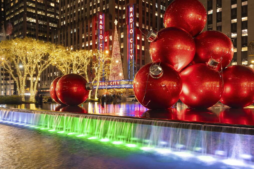 Sixth Avenue lights up. Picture: Shutterstock Sixth Avenue lights up. Picture: Shutterstock