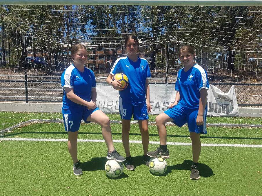TRIPLE THREAT: Piper Scott, Anisa Rees and Frankie Scott are training with the 33 player NSW Counrty squad in Sydney in a bid to make the final team. Picture: Supplied