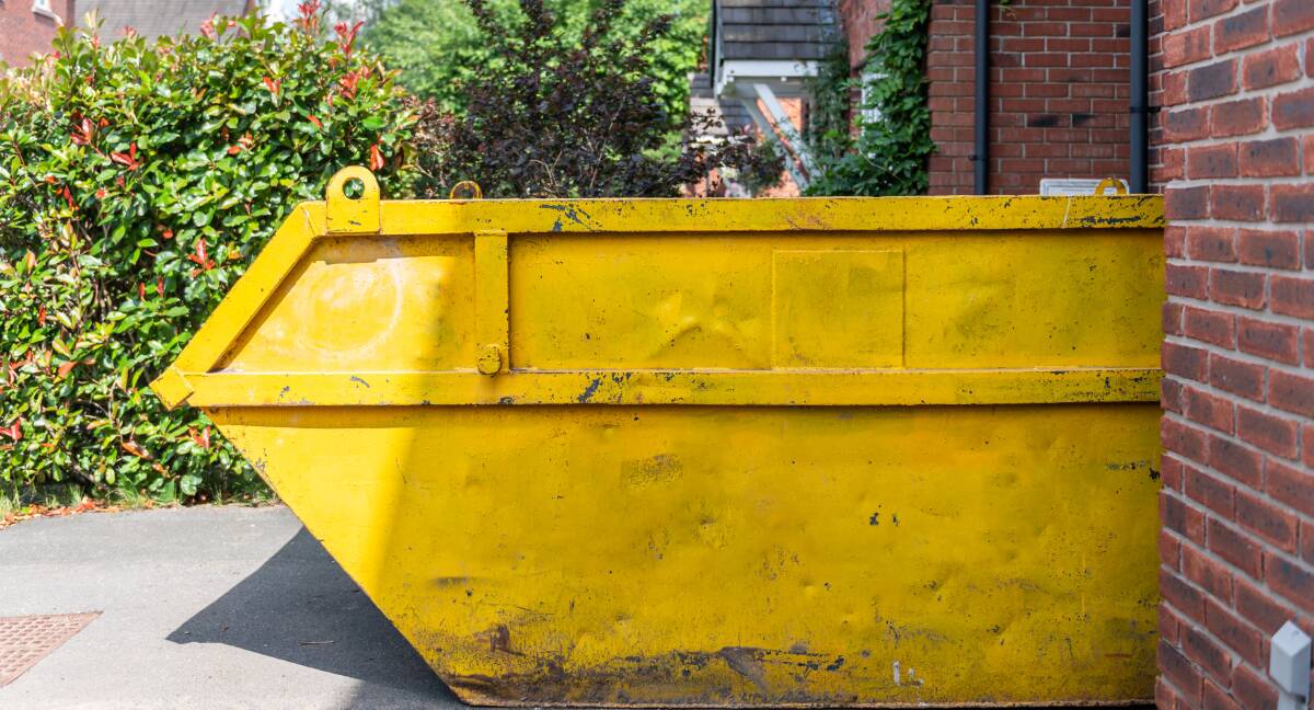 5 Compelling reasons to hire skip bin services for your community
