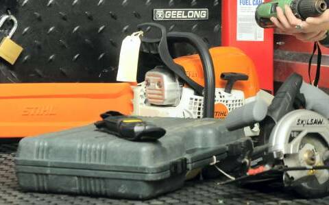 Tradie's tools stolen from ute in Hovell Street