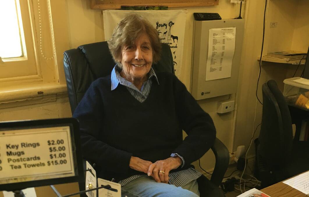 Yvonne Forsyth, a founding member and volunteer at the Cootamundra Heritage Centre and Visitor Information Centre for over 17 years, has found the experience pleasurable and rewarding. Picture: contributed.