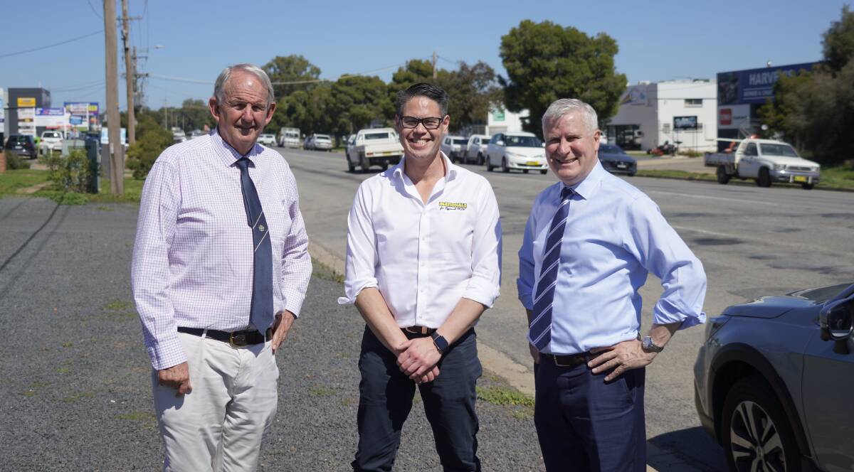 UPGRADE: Wagga mayor Greg Conkey, Wagga-based NSW Nationals MLC Wes Fang and federal Riverina MP Michael McCormack on Pearson Street, which will share in a $4.2 million upgrade with Dobney Avenue.