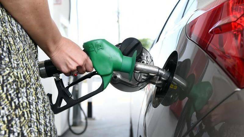 Average petrol prices on the rise: ACCC report