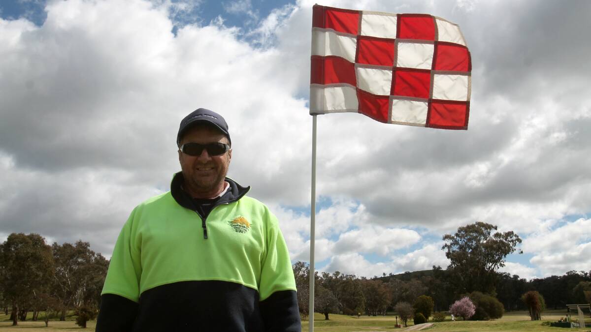 STILL GOING STRONG: Wayne Loiterton isn't showing any signs of slowing after nothing up his 30th year of service with the Cootamundra Country Club. Picture: Lachlan Grey