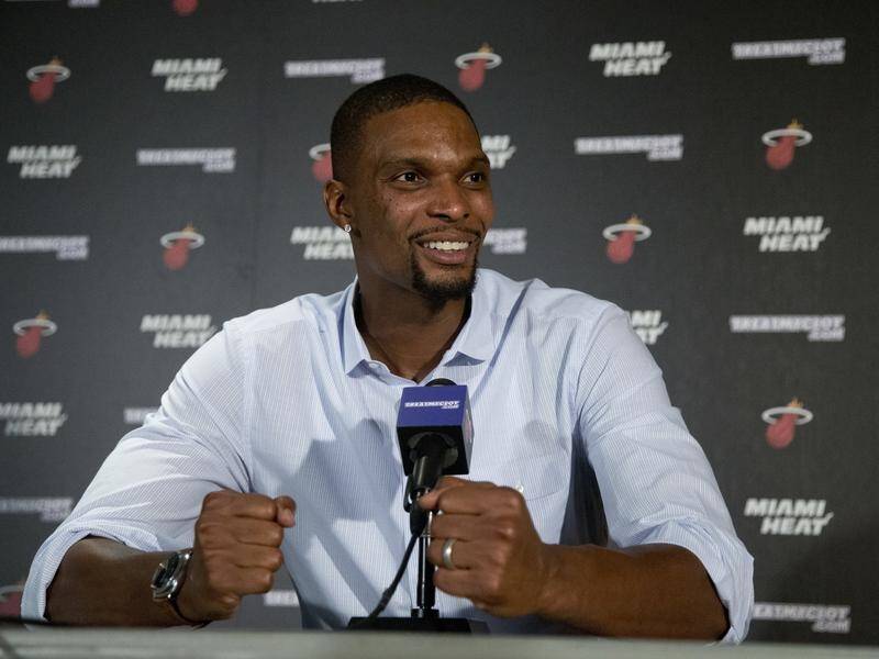 Former NBA star Chris Bosh has trained with Sydney FC ahead of the A-League's start to the season.