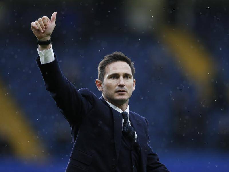 Frank Lampard has been given the all-clear by Derby to talk with EPL club Chelsea about coaching.