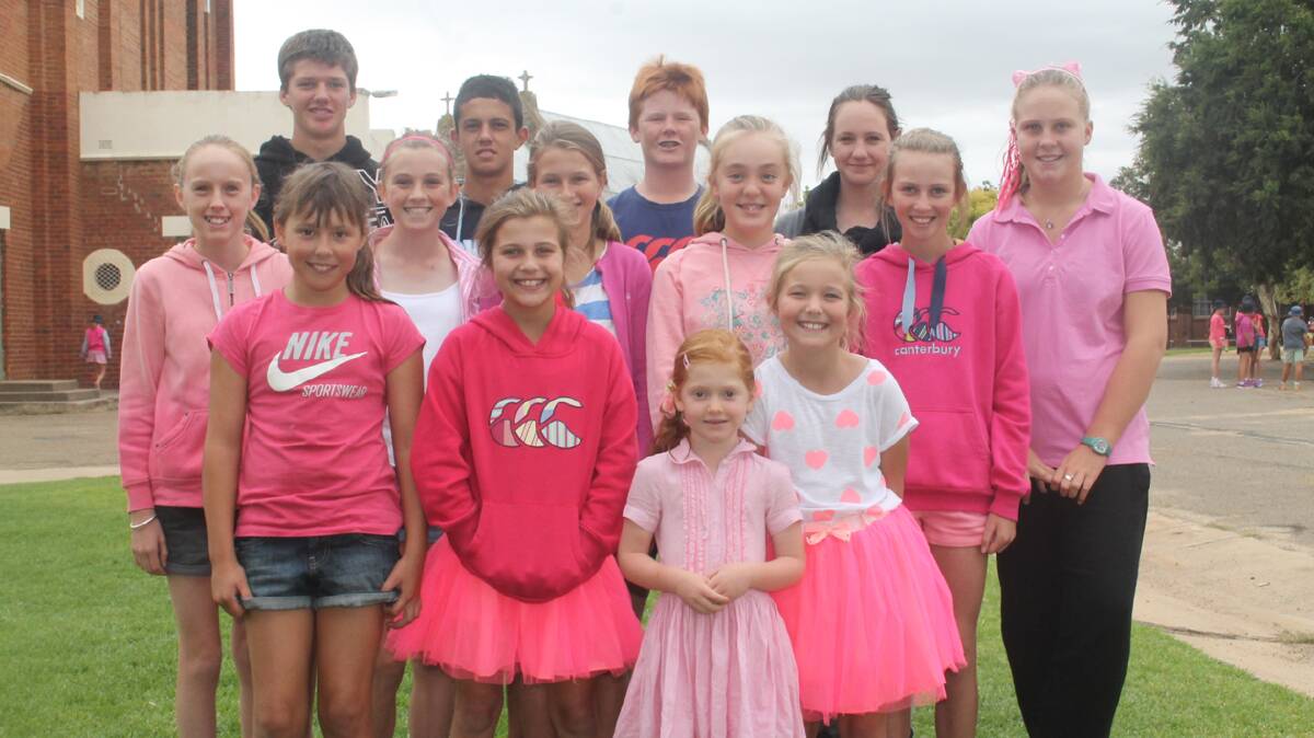  PINK HEARTS: pictured back (from left) are Todd Beddie, Ryan Connell, Dom Trinder, Isabella Booth and Skye Pennington. Middle (from left) are Mackenna James, Kate Alderman, Zara Hamilton, Hailey O ‘Brien and Kate Officer. Front (from left) are Lara Wilson, Grace Hamilton, Charlotte Campbell and Phoebe Hamilton. Sacred Heart Central School held ‘Pink day’ on Friday in support of the McGrath Foundation with students required to make a gold coin donation for dressing in the colour. More than $500 was raised from the day.
