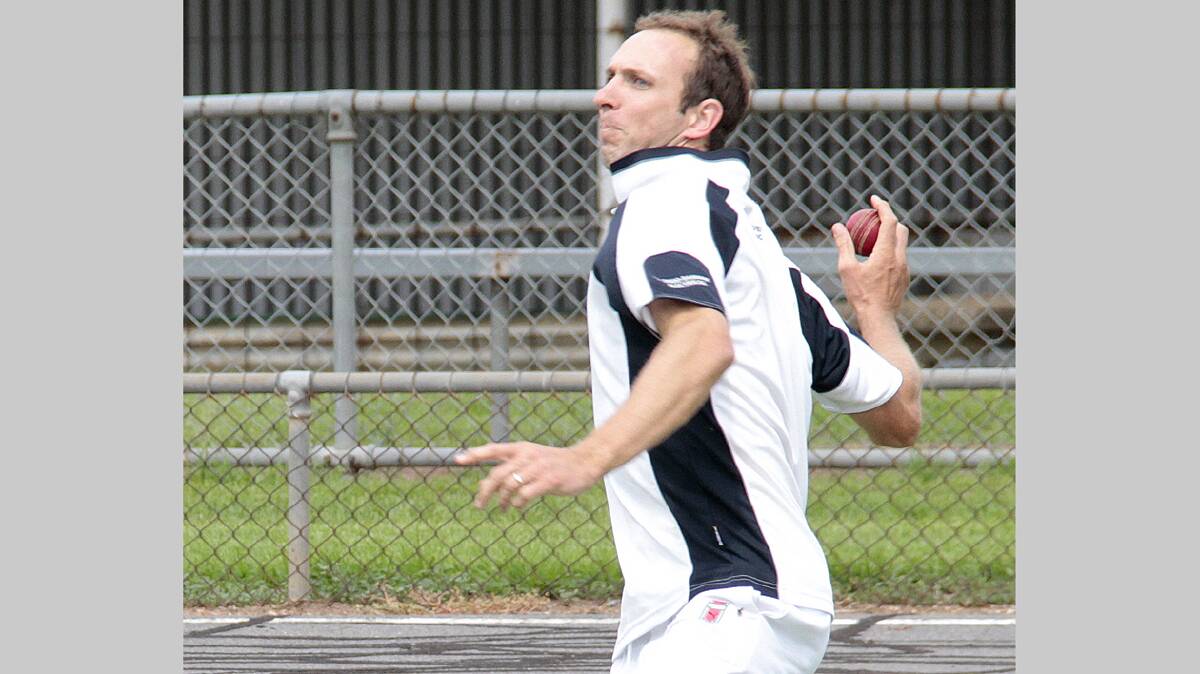 BOUNDARY THROW: Chris Drum fields the ball for the Central Blues at a recent Sparre Cup match. 

Photo: Kelly Manwaring
