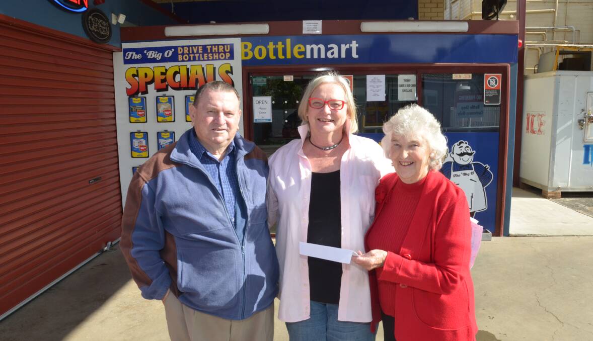 THANKS: Keith and Lola Daley with Isabel Scott on Monday as they shared $6000 in sponsorship and donations to football clubs and the Arts Centre.